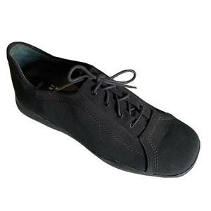 STUART WEITZMAN Black Nylon Lace Up Sneaker Shoe Flat Square Toe Women's…